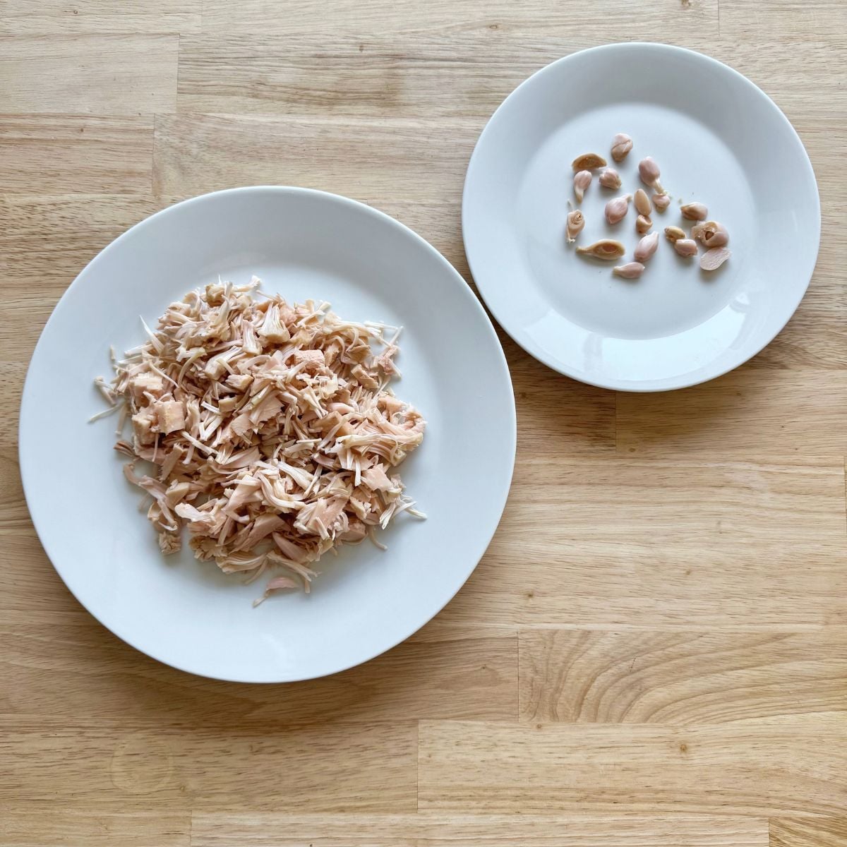 A skillet with jackfruit and onions.