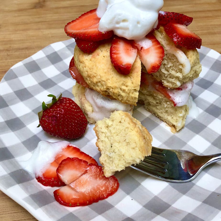 best vegan strawberry shortcake